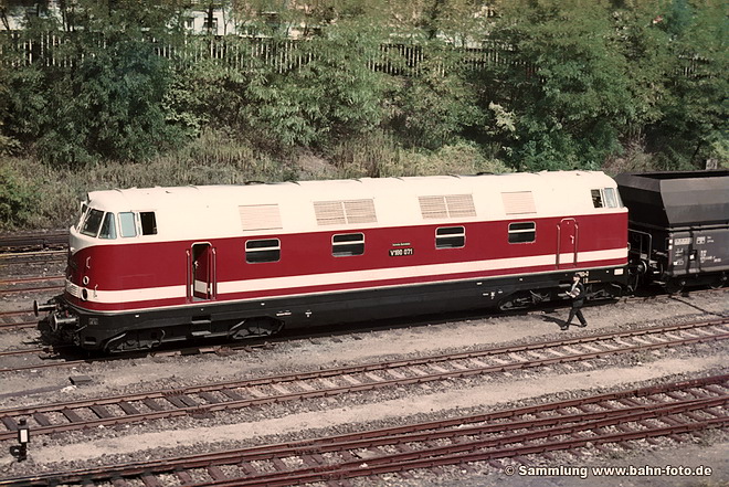 Lok 118 071
