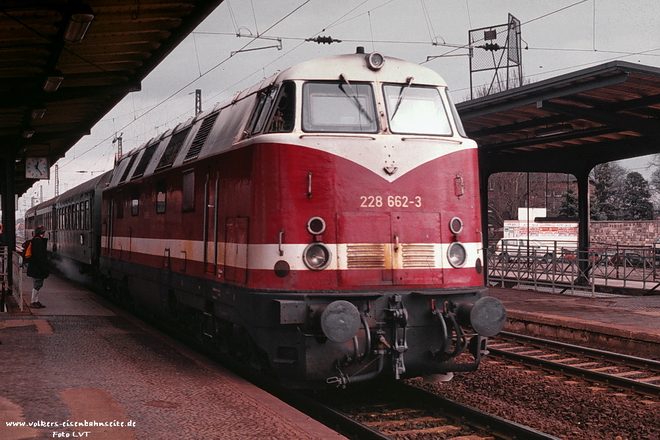 Lok 228 662